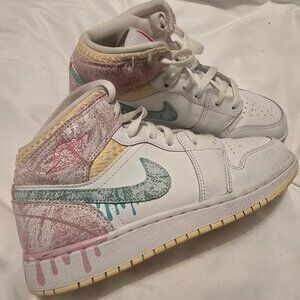 Nike Air Jordan 1 Mid "Ice Cream" sz.6.5 Y